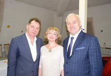 Олег, Татьяна и Андрей творческие друзья!